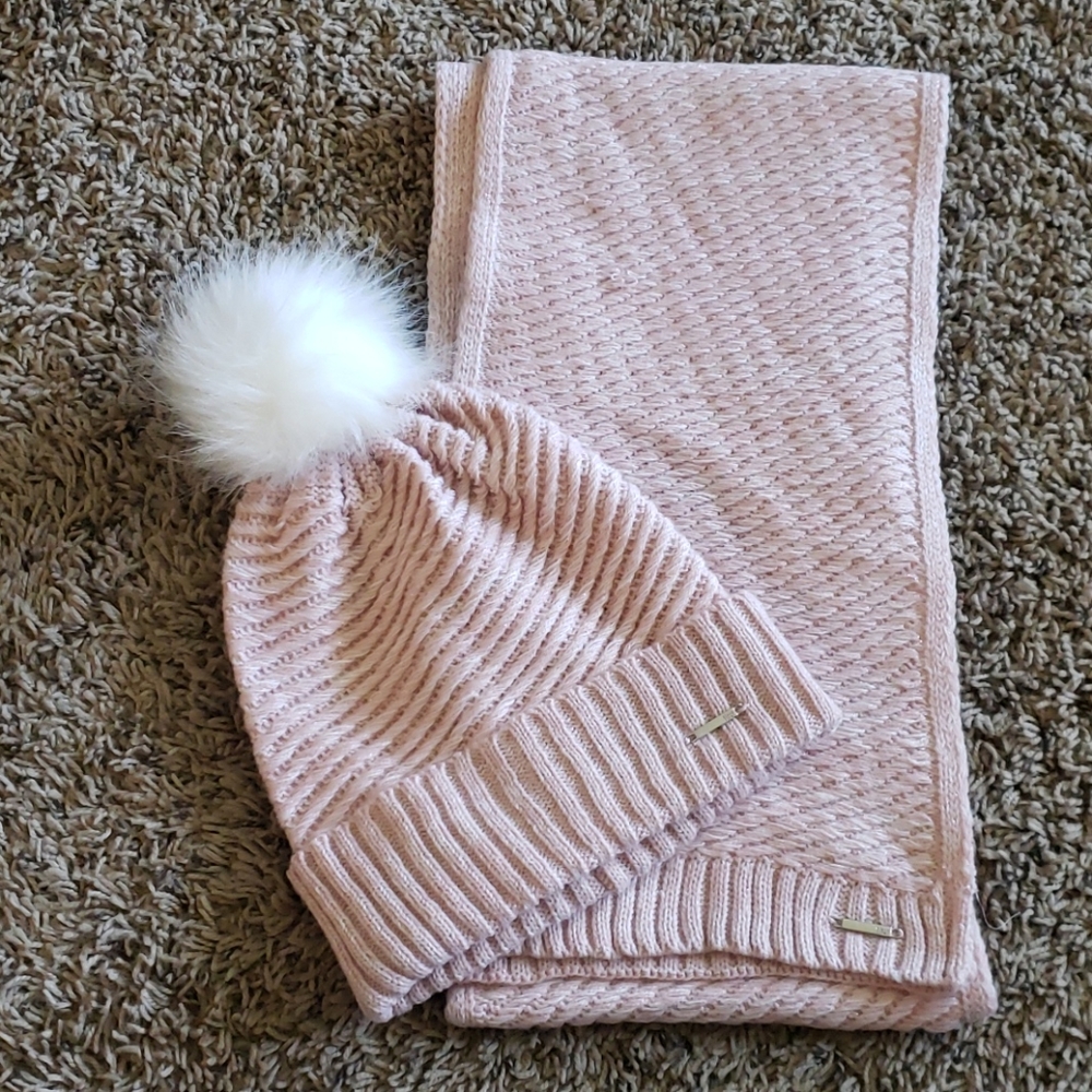 Hat & scarf set
